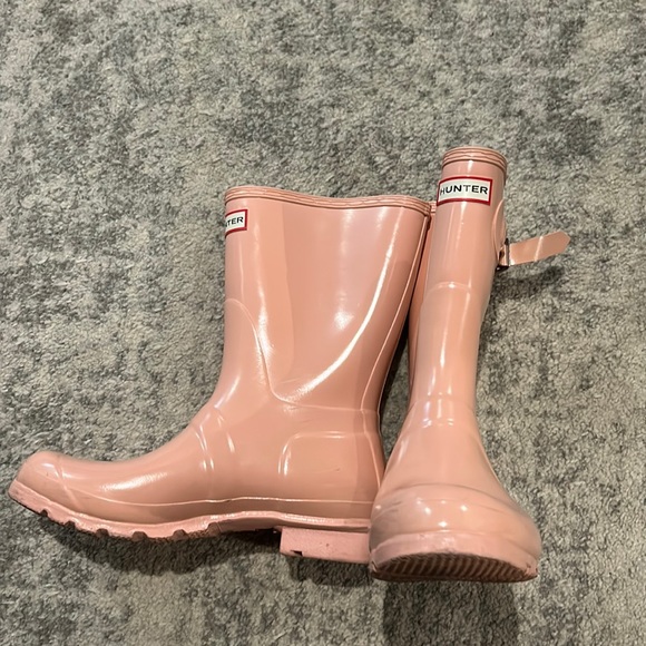 Hunter Shoes - Light Pink Hunter Rain Boots